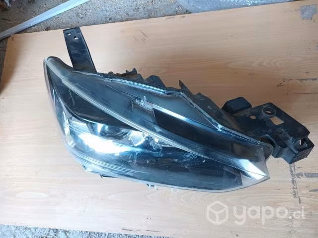 Óptico derecho Mazda CX3 Con detalle - Imagen 4