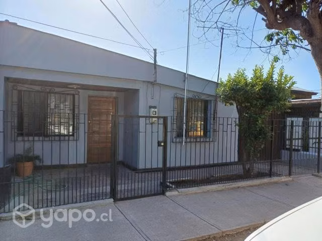 Casa en Puente Alto, Pje. Mercedes Matte N° 506