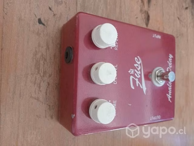 Pedal de guitarra Fuse Analog Delay Usado