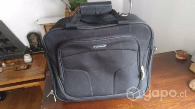 Bolso maleta ejecutivo de mano y mango