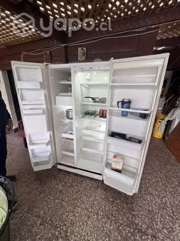 Refrigerador y Freezer Kenmore 2 Puertas