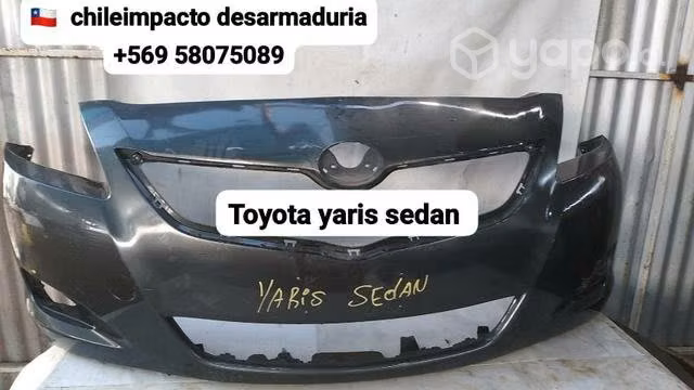 Parachoque delantero Toyota Yari sedan
