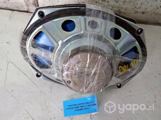Par Parlantes (DRL117) Dodge Ram 1500 5.7 AUT 4x4