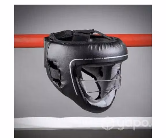 Casco de boxeo nuevo