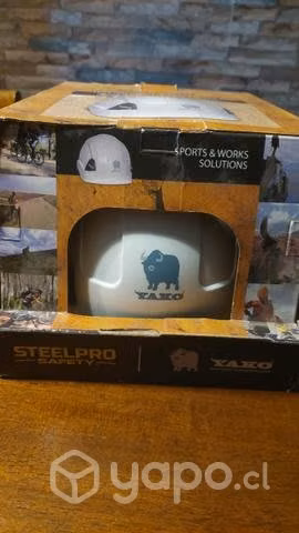 Casco yako nuevo