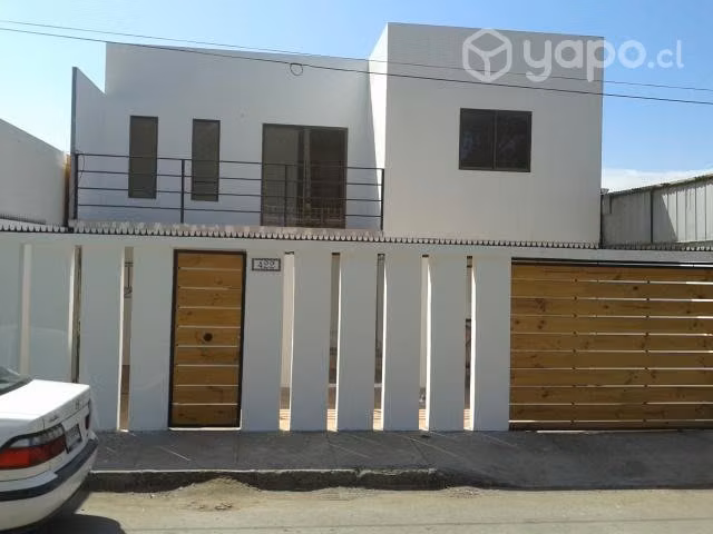 Vendo casa en huasco, 4 dormitorios, 2 baños