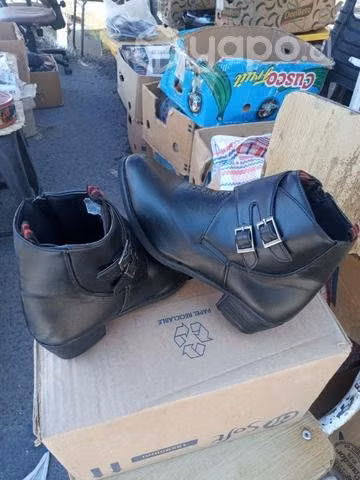 Botas cuero hombre