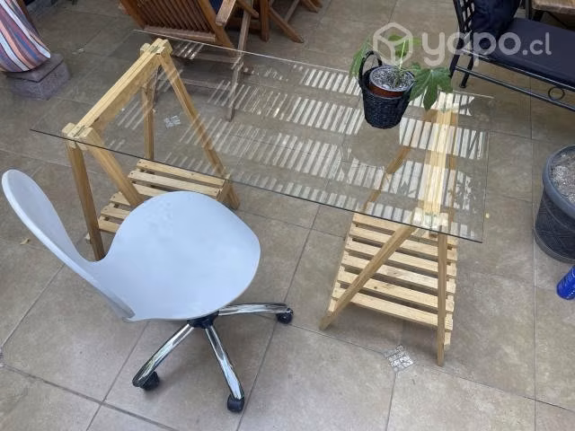 Escritorio con silla - Imagen 4