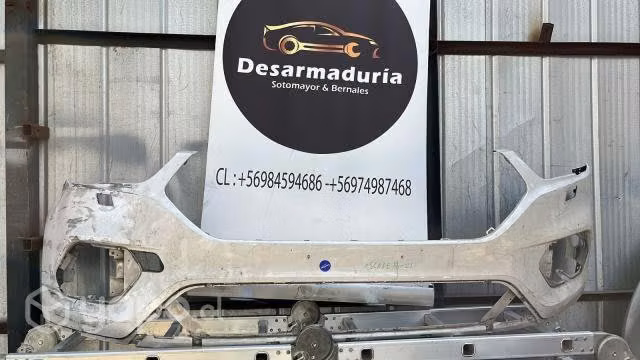 Parachoques Escape 2018 a 2021 1.6