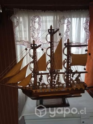 Velero de madera