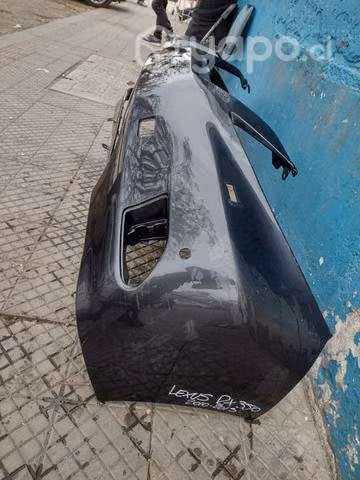 Parachoque del Lexus RX  - Imagen 2