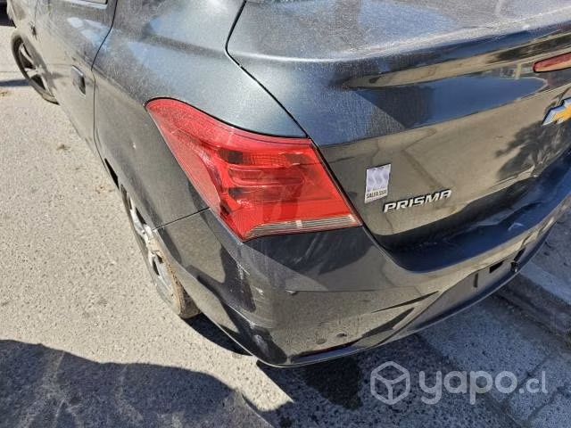 Foco trasero chevrolet prisma
