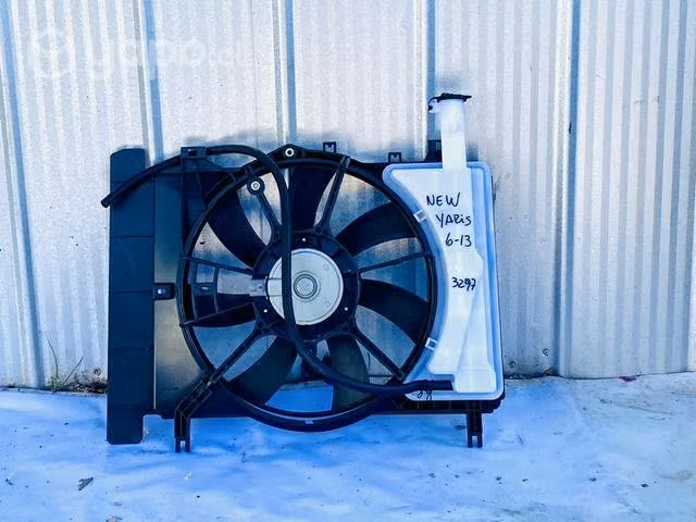 Electroventilador depósito agua toyota yaris