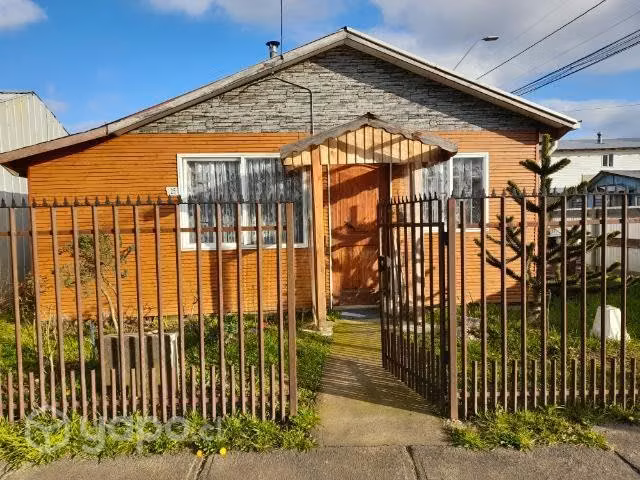 Casa esquina en purranque