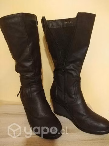 Botas N°40 - Imagen 2
