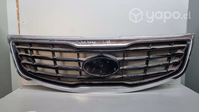 Mascara kia sportage 11-14 dmg la cisterna 04.66