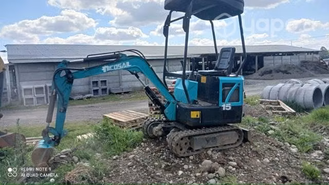 Miniexcavadora 1.5 toneladas