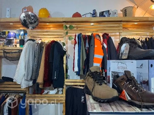 TIENDA CON DERECHO A LLAVE (7 años de