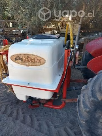 Pulverizadora 600 Litros