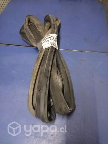 Goma contorno puerta del izq chv Dmax