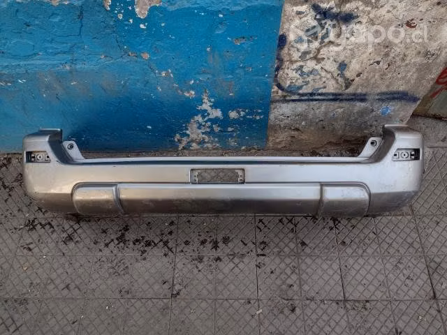 Parachoque tras Nissan xtrail 2005-2010 - Imagen 2