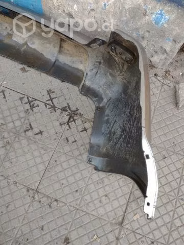 Parachoque tras Nissan xtrail 2005-2010 - Imagen 9