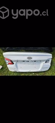 Maleta subaru legacy año 2021 disponible en talca