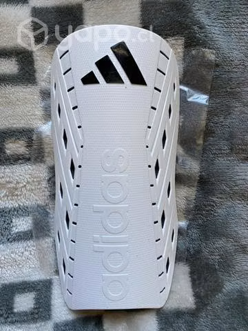 Canilleras Adidas original