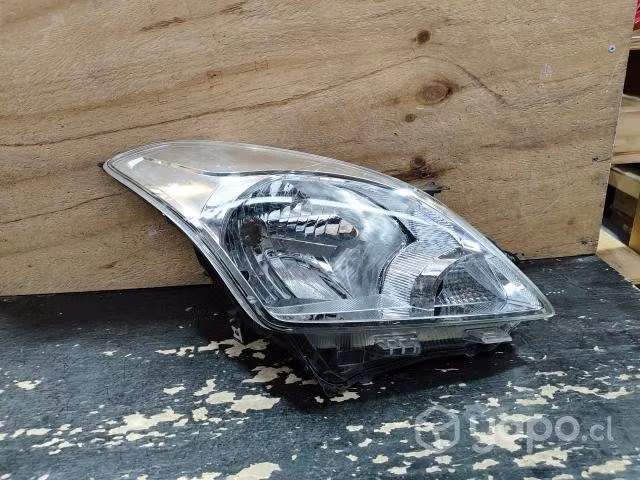 Óptico Suzuki Baleno derecho /m01jrgd