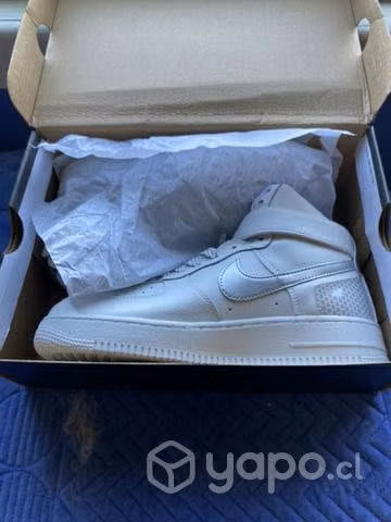 Zapatillas Air force Nuevas 42 - Imagen 3