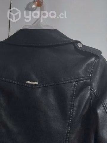 Chaqueta de cuerina biker talla M