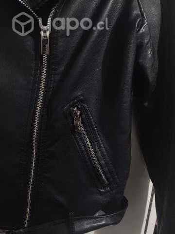 Chaqueta de cuerina biker talla M