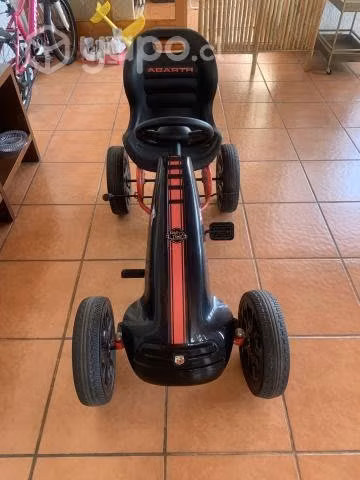 Go kart (auto a pedales)