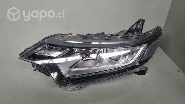 Optico mitsubishi outlander dmg la cisterna 20.02