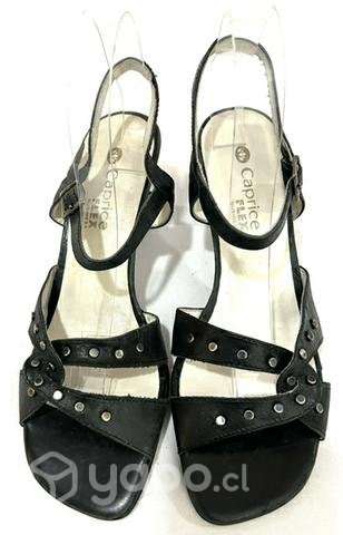 Chala De Cuero Marca Caprice N*39 Negro - Imagen 4