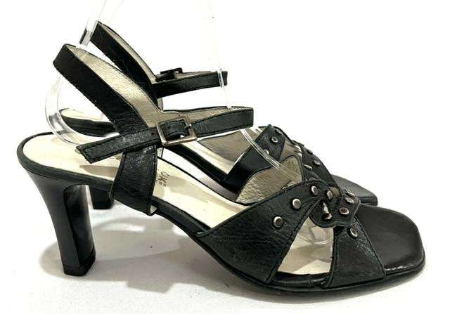Chala De Cuero Marca Caprice N*39 Negro - Imagen 2