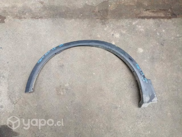 Moldura delantera izquierda chery tiggo 4 original