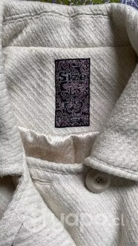 Chaquetón color blanco invierno - Imagen 3