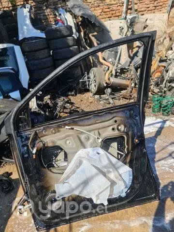 Puerta delantera derecha Chevrolet Captiva 2021 - Imagen 2
