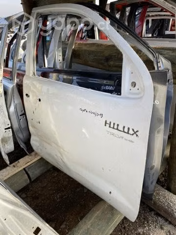 Puerta Toyota hilux 2013