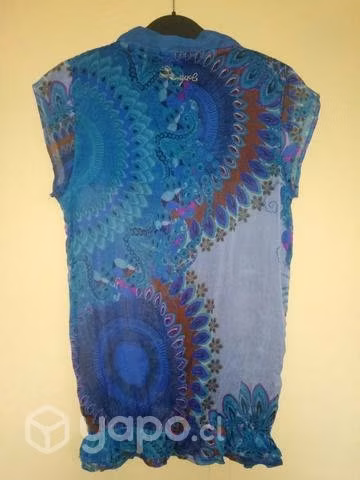 Blusa Desigual. Talla M