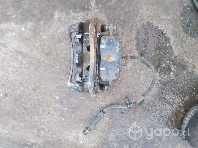 Caliper delantero derecho Chevrolet Captiva 2008