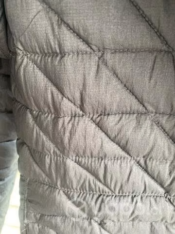 Parka Mujer Jack Wolfskin talla S negra