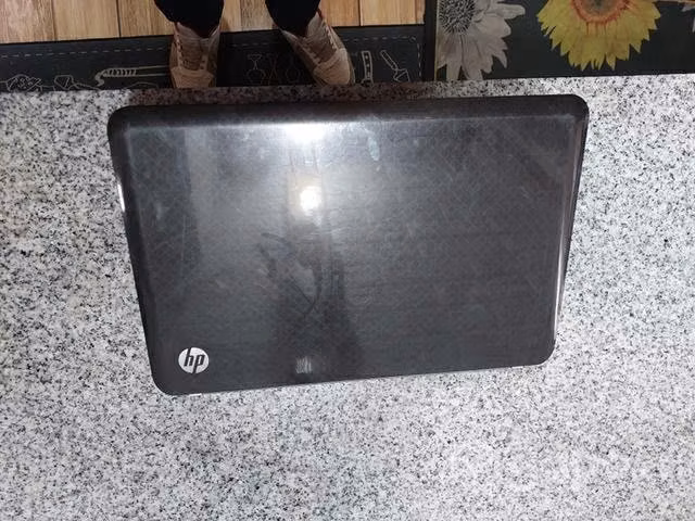 Notebook HP i3 8Gb - Imagen 2
