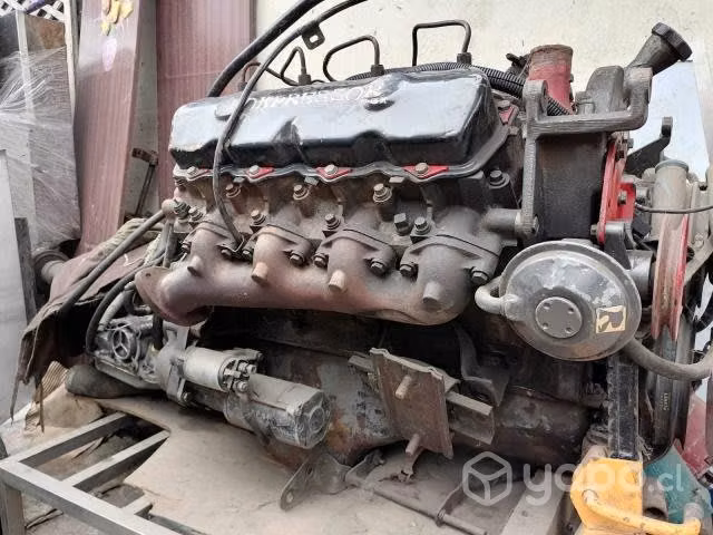 Motor V8 Petrolero - Imagen 3