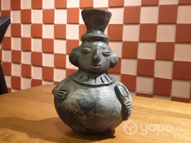 Escultura mapuche antigua