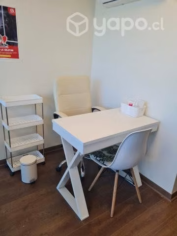 Espacio para manicurista lashista