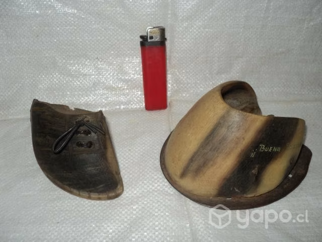 6 Antiguas Artesanías En Cacho y Pezuña De Vaca