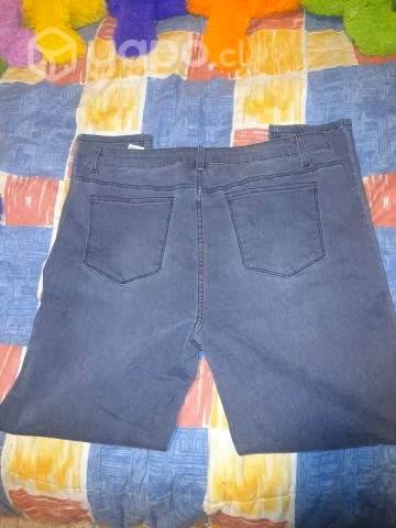 Jeans plomo basement
