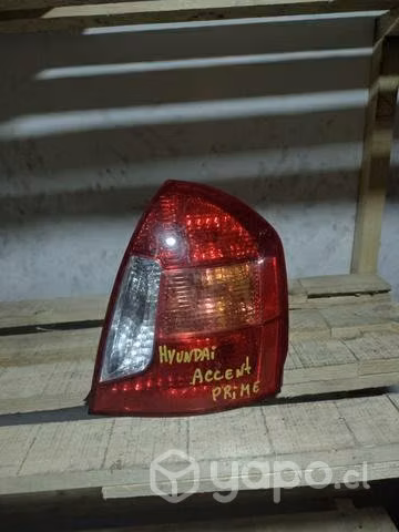 Foco trasero Hyundai accent prime